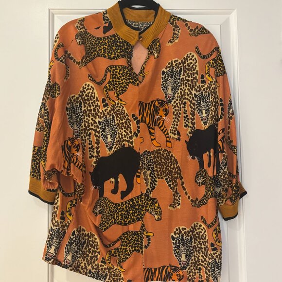 Cheetah Top - Picture 2 of 3